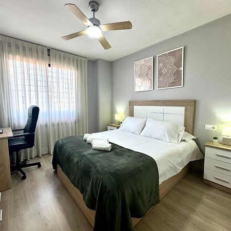 Beach Apartment, Torre Benagalbon Luaran gambar