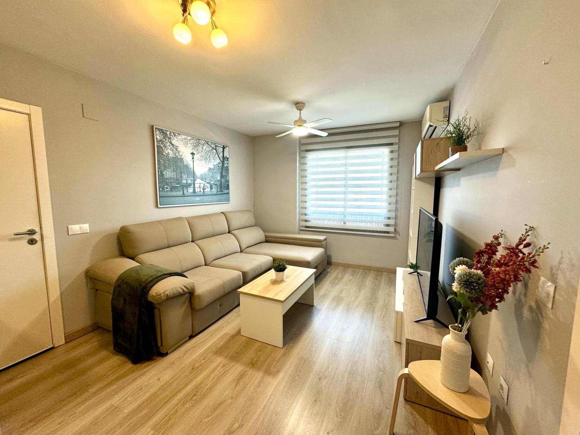 Beach Apartment, Torre Benagalbon Luaran gambar